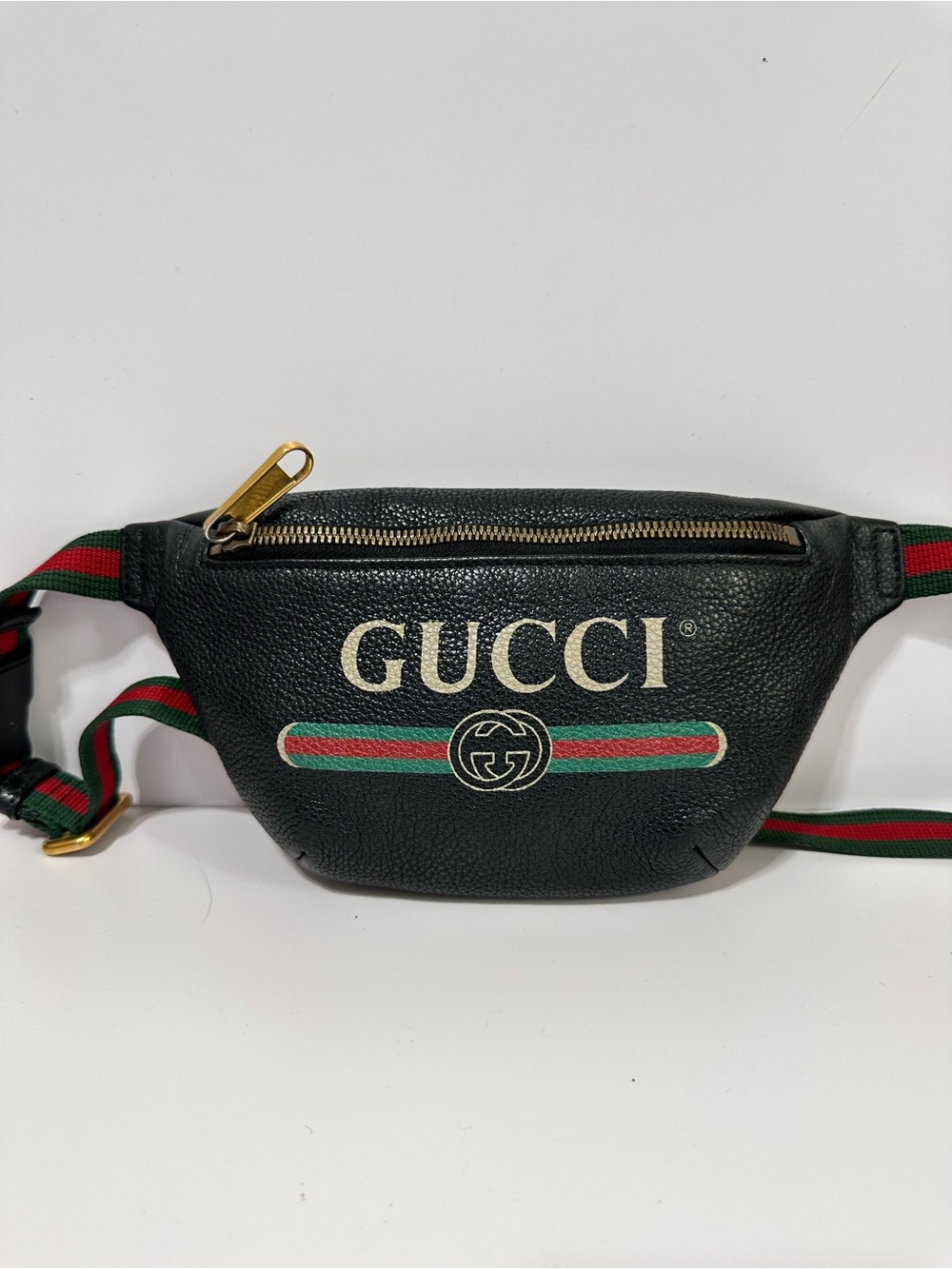 GUCCI ❤️🌟Black Leather Logo Web Belt Bag Small⭐️